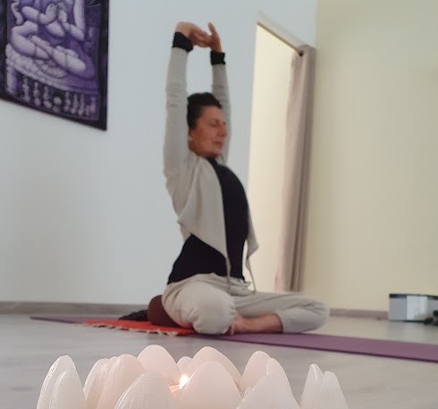 UN NUOVO INIZIO CON LO YOGA!